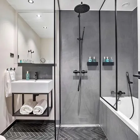 Отель The Huxley Copenhagen, Bw Premier Collection 4*